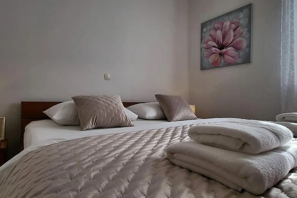 Sun Apartment With Sea View And Shared Pool 斯普利特 克罗地亚
